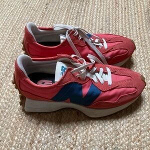 New Balance 327 sz 6 / 36.5 Coral/pink and Navy Sneakers